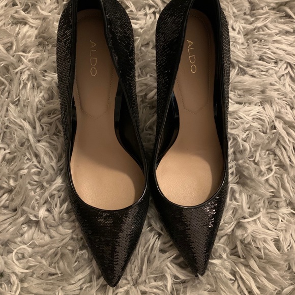 Black Sequenced Aldo Heels - Picture 2 of 3